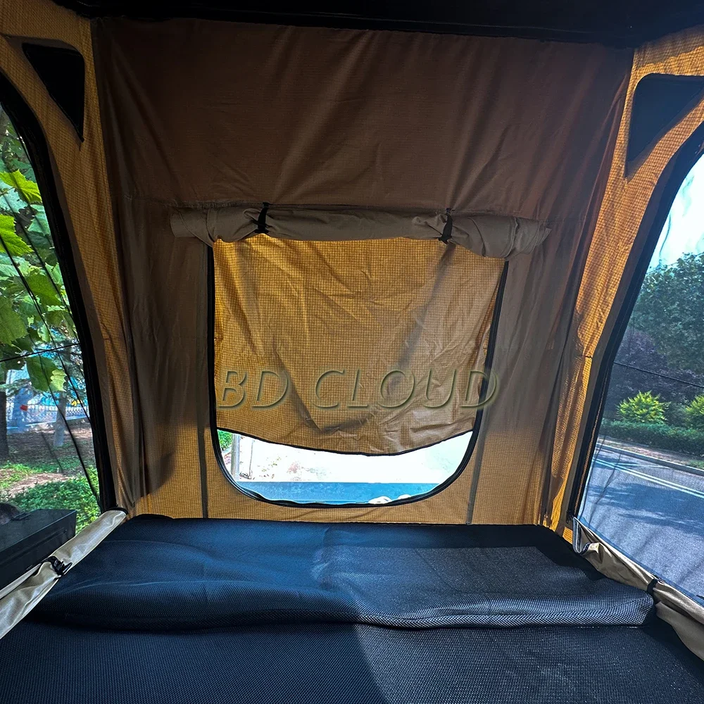 Camper con letto pickup pop-up - Travel Accessories Bd recensione e prezzo