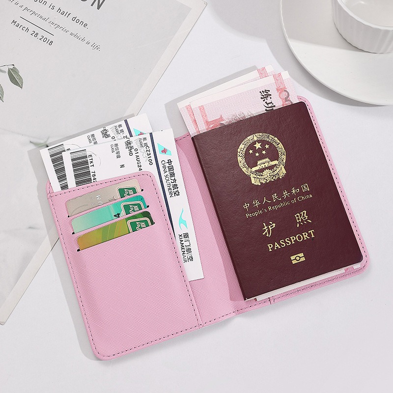 Custodia per passaporto da don - Travel Accessories On Plane recensione e prezzo
